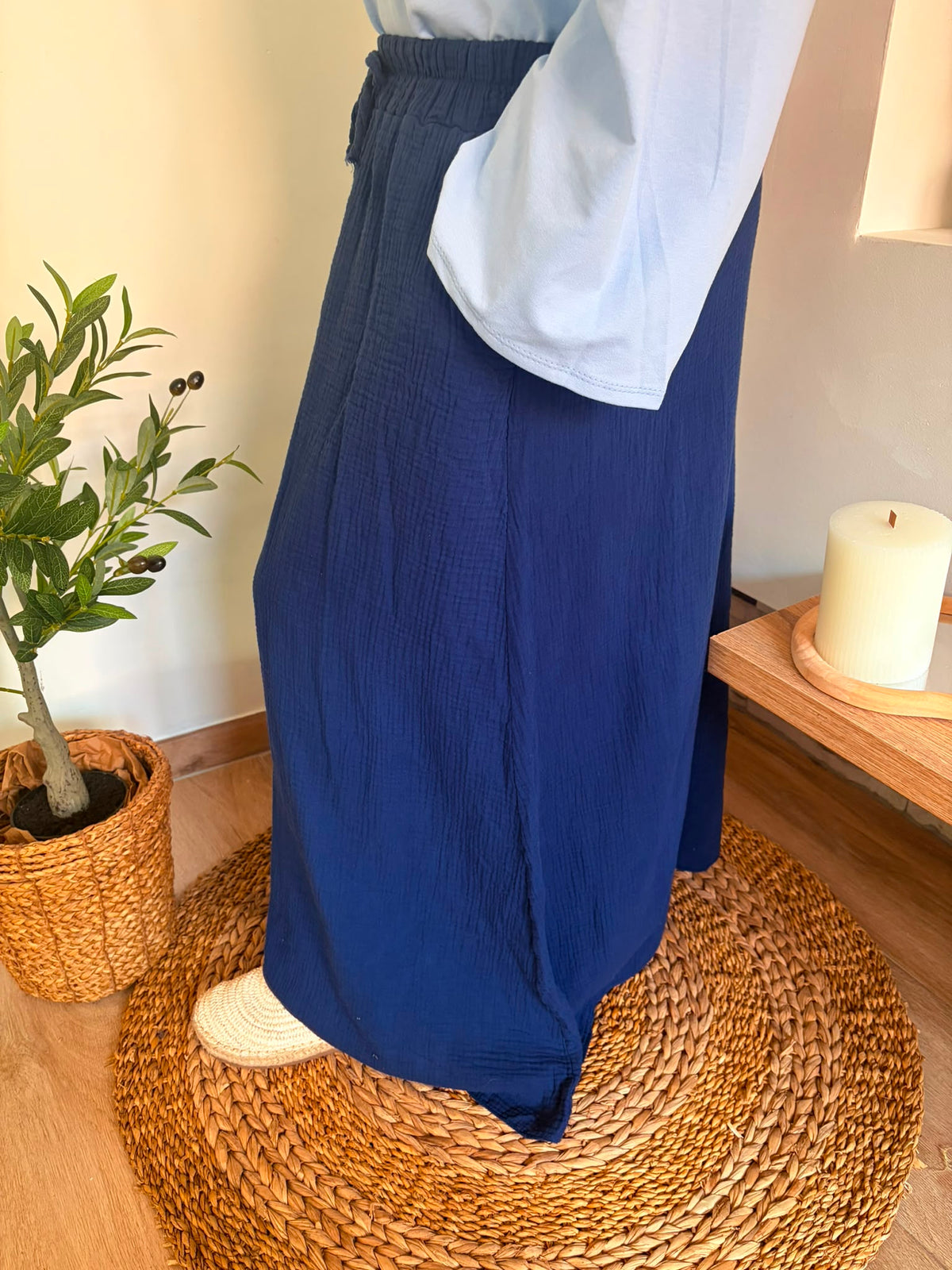 Jupe longue bleu marine — matière