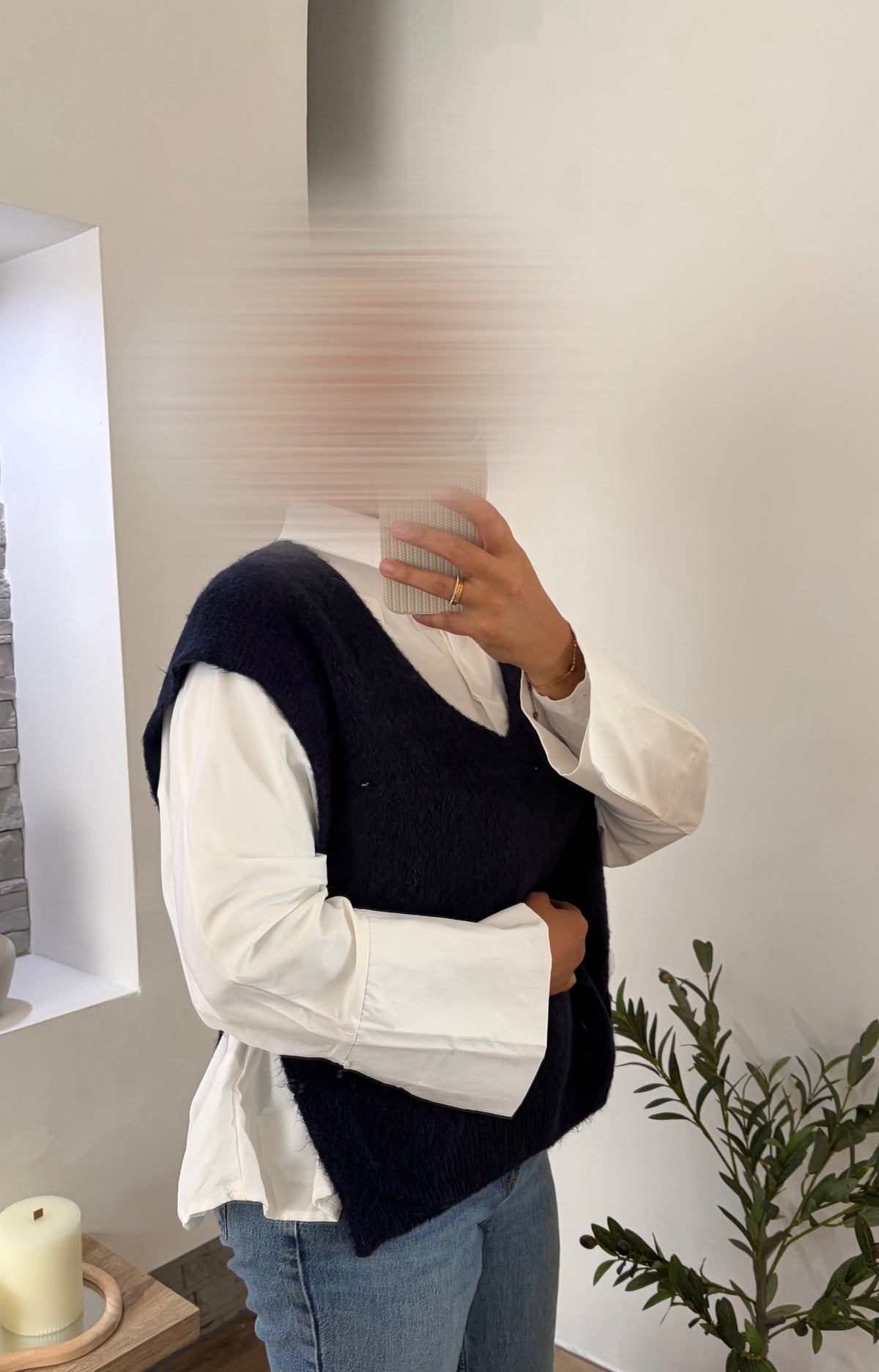 Pull sans manches bleu marine — vue de face