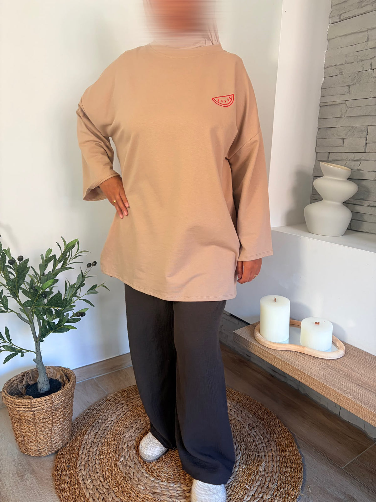 T-shirt brodé La Pastèque beige — broderie