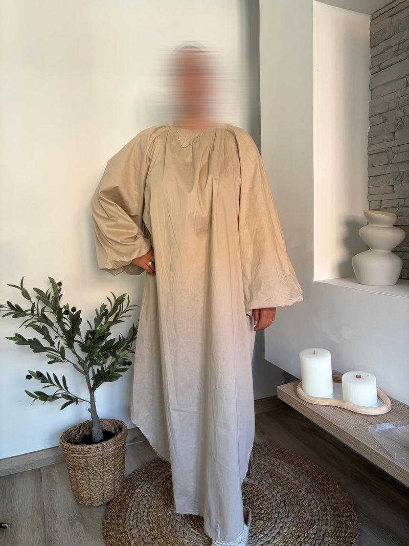 Robe longue beige — portée