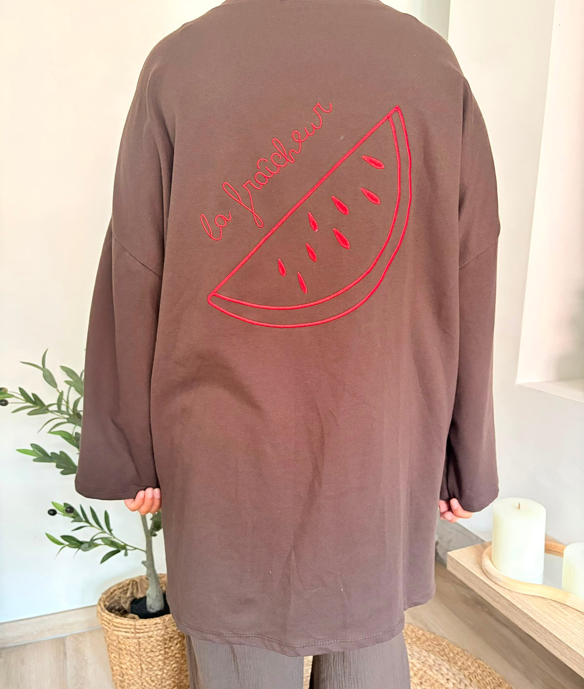 T-shirt brodé La Pastèque brun — broderie