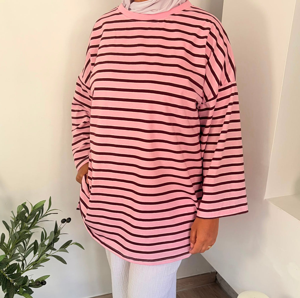 T-shirt rayé rose — détail